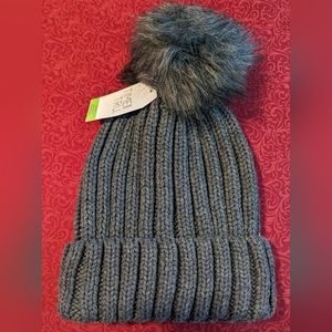 Hat one size fits all. Beanie Time and atu